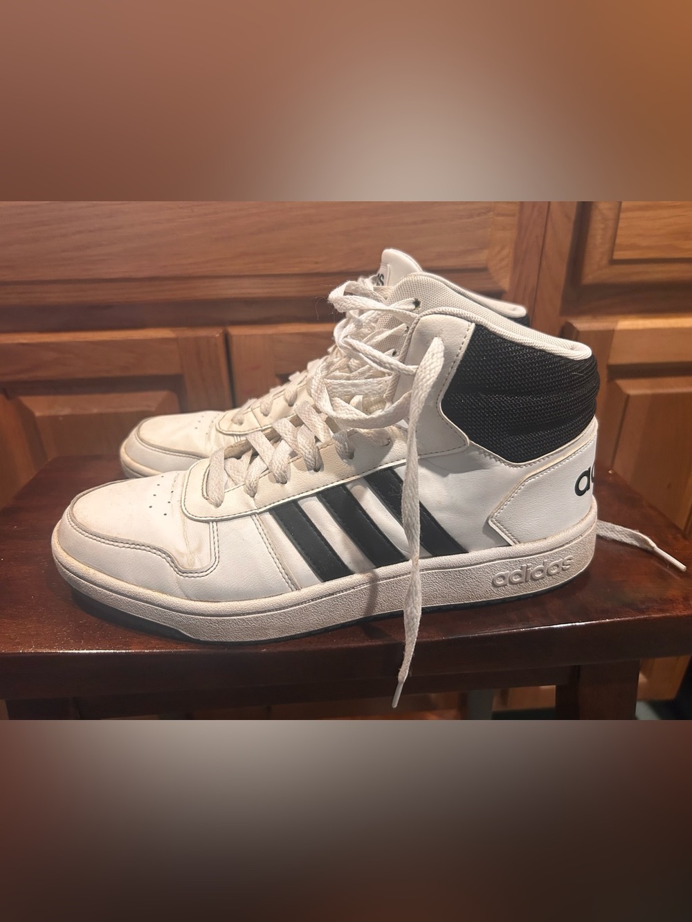 Adidas Hoops 2.0 Mid basketball Black White